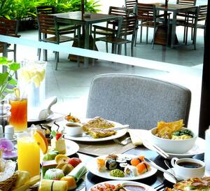 Orchid Restaurant Kristal Hotel Pondok Indah Jakarta